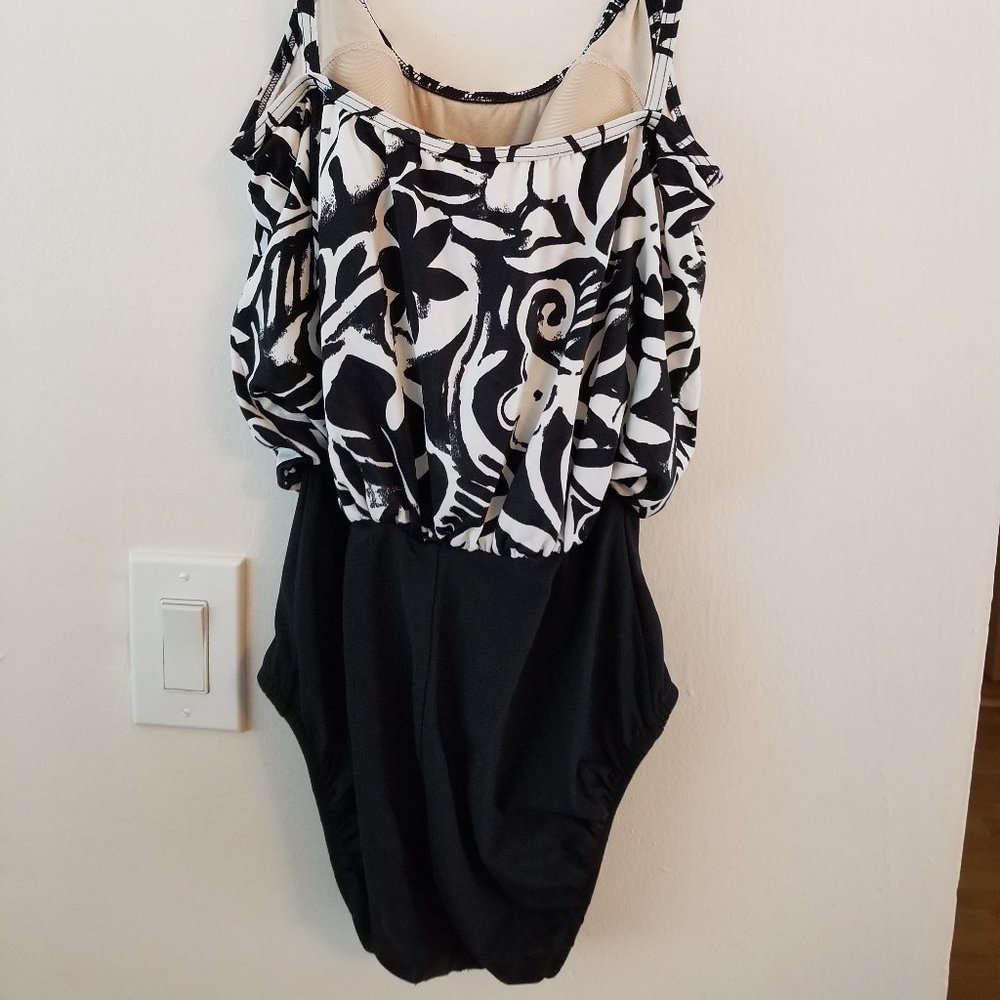 One piece Bikini